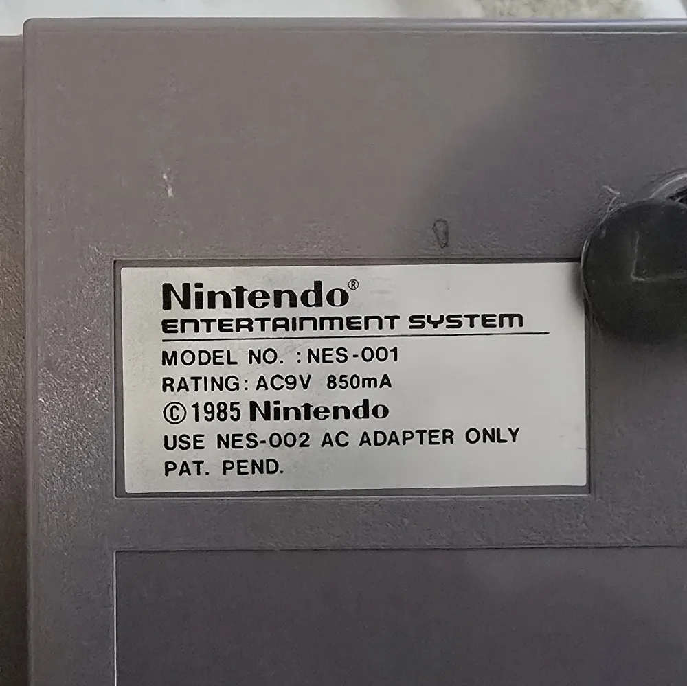 NES Grey Bundle. No Power or AV. 2 games Advantage Joystick and Zapper Included. - Picture 7 of 10